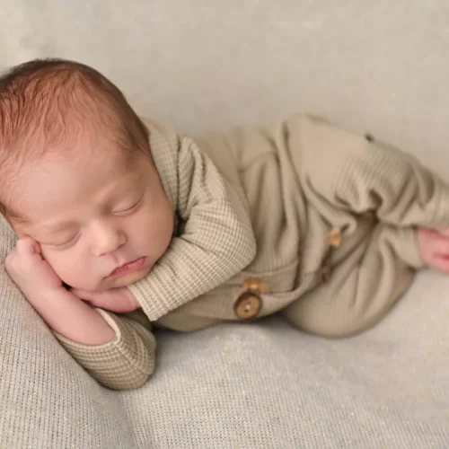 newborn-baby-photos 4 newborn-baby-photos 4